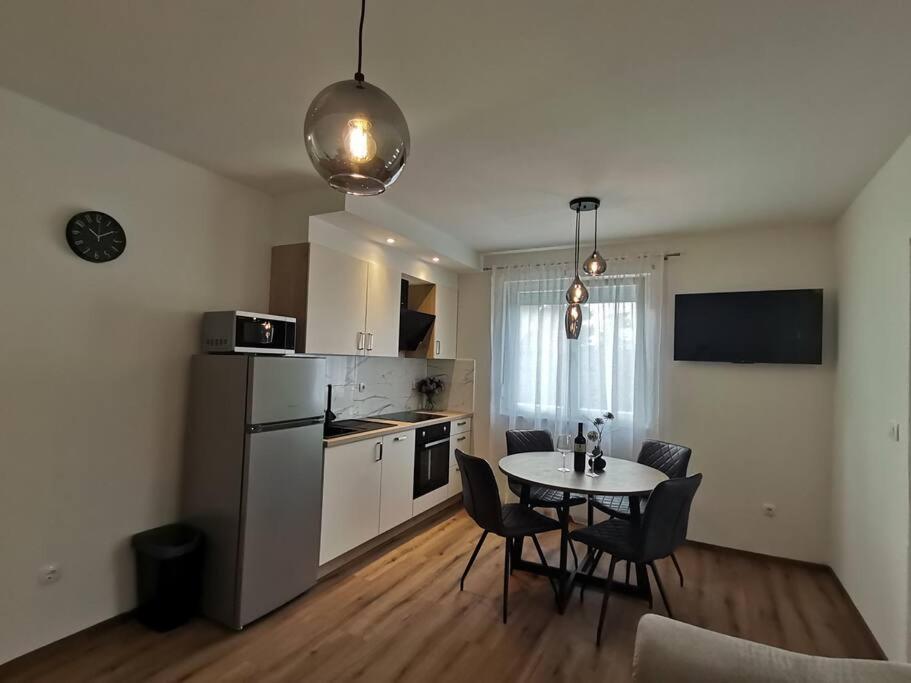 Apartment S ビビニェ エクステリア 写真